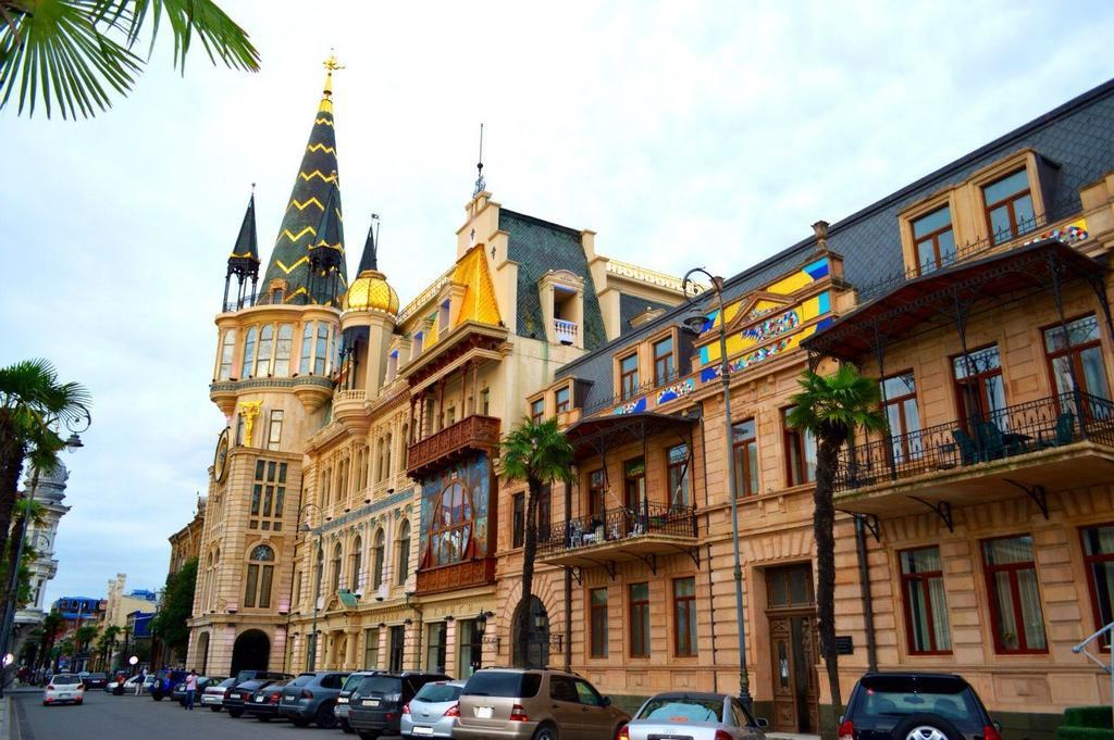 Batumi Summer Hotel ภายนอก รูปภาพ
