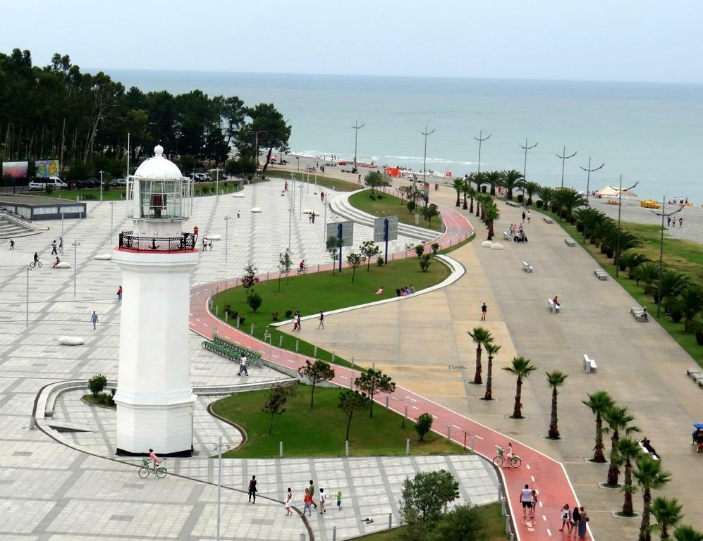 Batumi Summer Hotel ภายนอก รูปภาพ