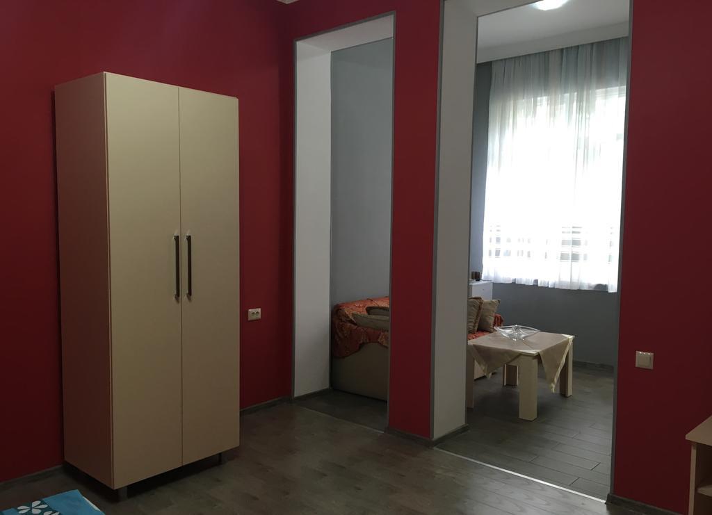 Batumi Summer Hotel ภายนอก รูปภาพ