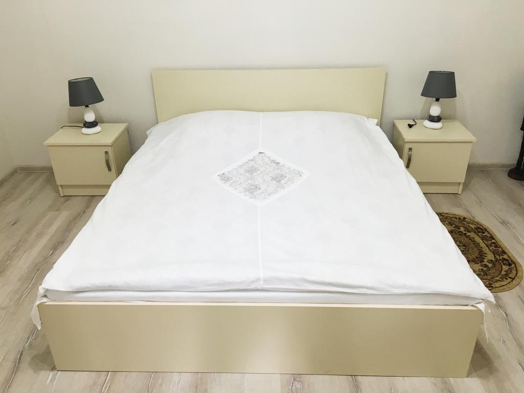 Batumi Summer Hotel ภายนอก รูปภาพ