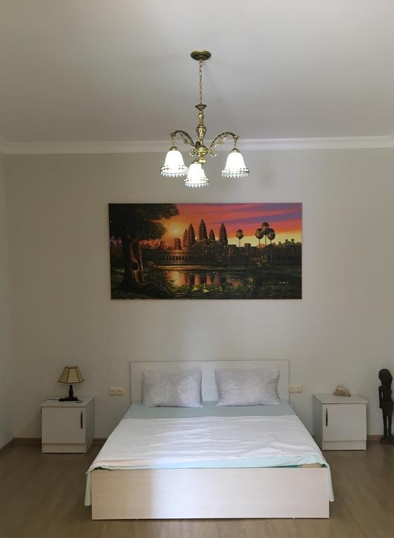 Batumi Summer Hotel ภายนอก รูปภาพ